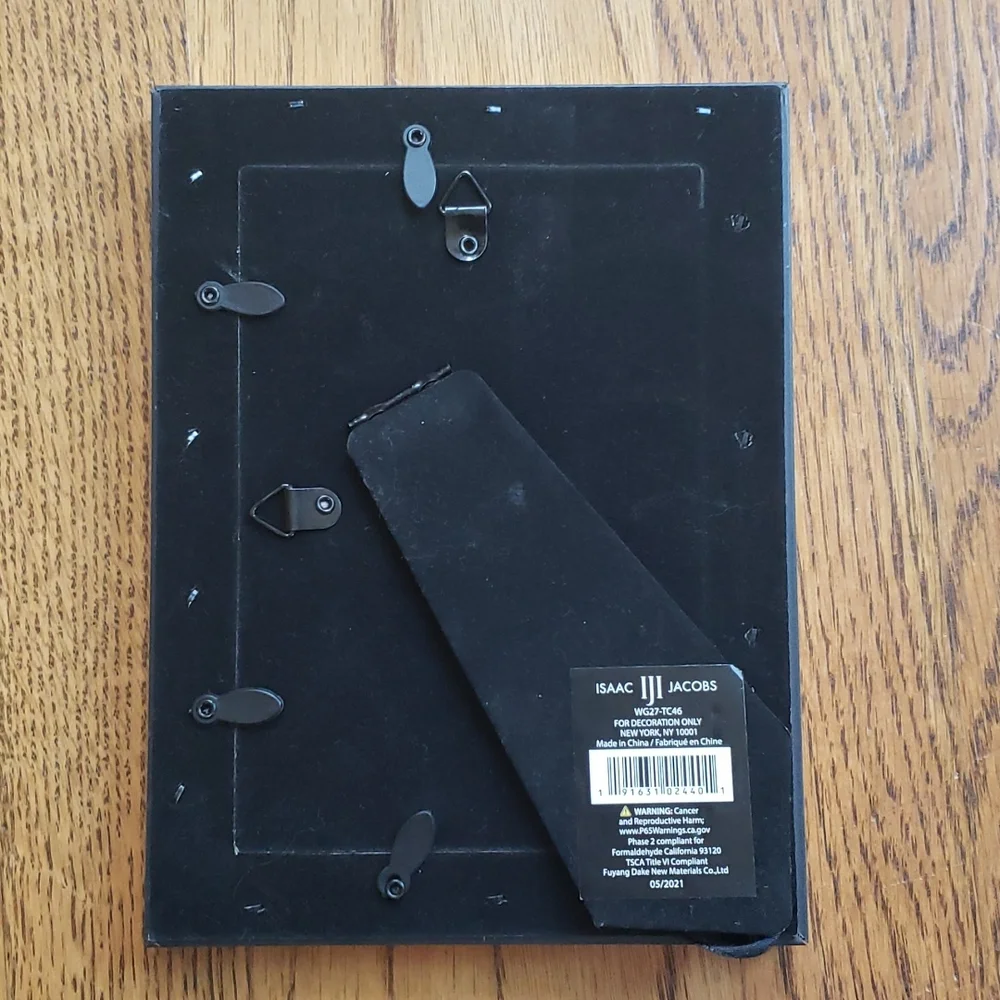 EUC Isaac Jacobs 4inx6in Picture Frame